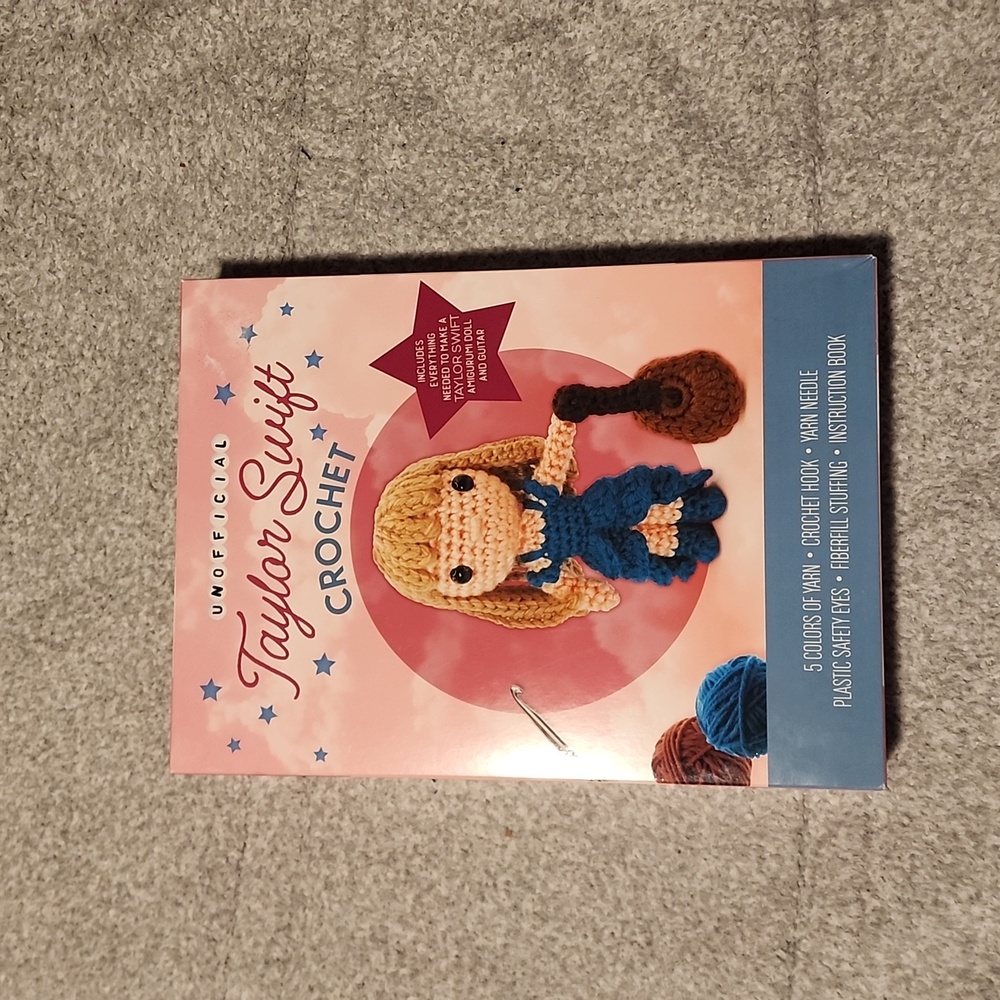 Taylor Swift Crochet Kit